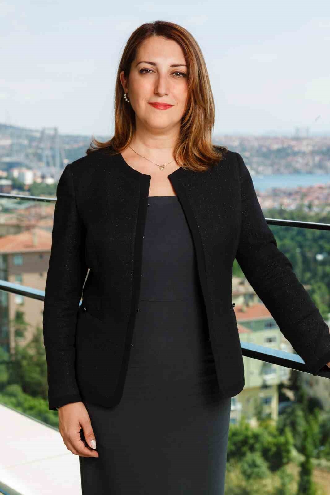 KİBAR HOLDİNG SATINALMA BAŞKAN YARDIMCISI GONCA YILMAZ BATUR