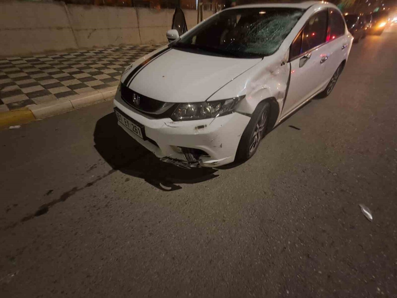 KİLİS’TE OTOMOBİLLE BİSİKLET ÇARPIŞTI: 1 AĞIR YARALI