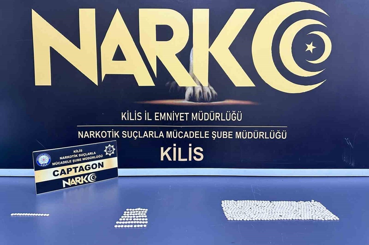 KİLİS’TE UYUŞTURUCU OPERASYONUNDA 2 KİŞİ TUTUKLANDI