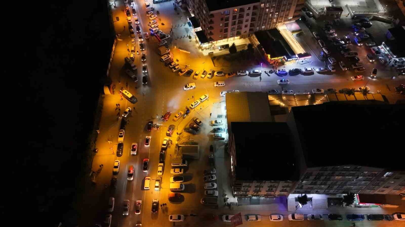 KIRIKKALE’NİN ÜNİVERSİTE İLÇESİ YAHŞİHAN'DA, VATANDAŞLARIN HUZUR VE GÜVENLİĞİ İÇİN GECE YARISINA...