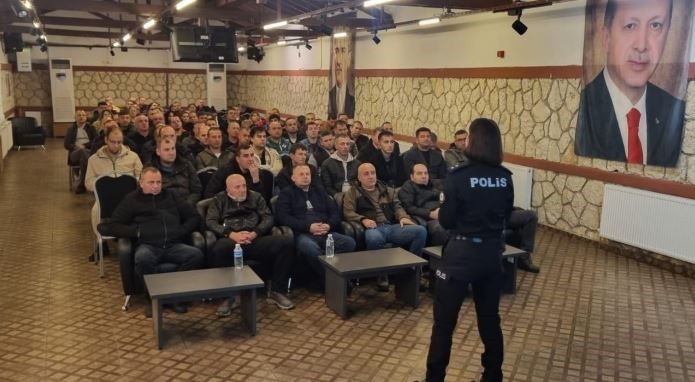 KIRKLARELİ’NDE ÖZEL GÜVENLİK GÖREVLİLERİNE, ÇEŞİTLİ KONULARDA KAPSAMLI HİZMET İÇİ EĞİTİM...