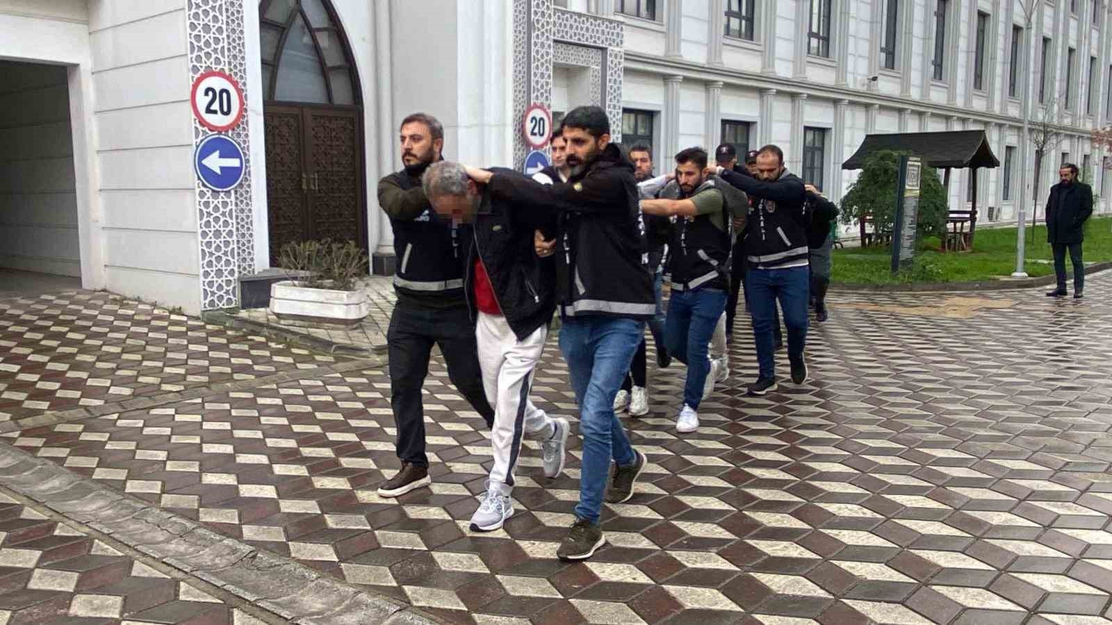 KOCAELİ'NİN DİLOVASI İLÇESİNDEKİ PARFÜM DOLUM TESİSİNDE 6 KİŞİNİN ÖLDÜĞÜ, 7 İŞÇİNİN YARALANDIĞI...