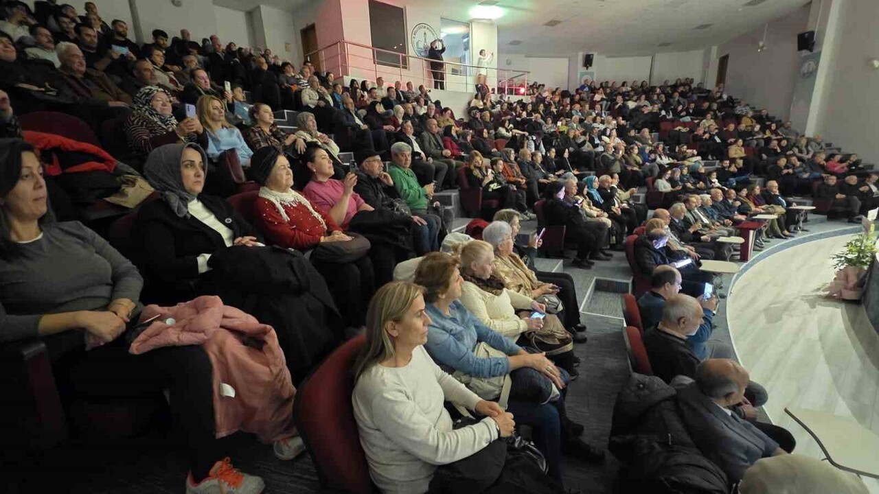 KÜTAHYA'DA "USTA’YA SELAM, ÖĞRETMEN’E SAYGI" PROGRAMINA YOĞUN İLGİ