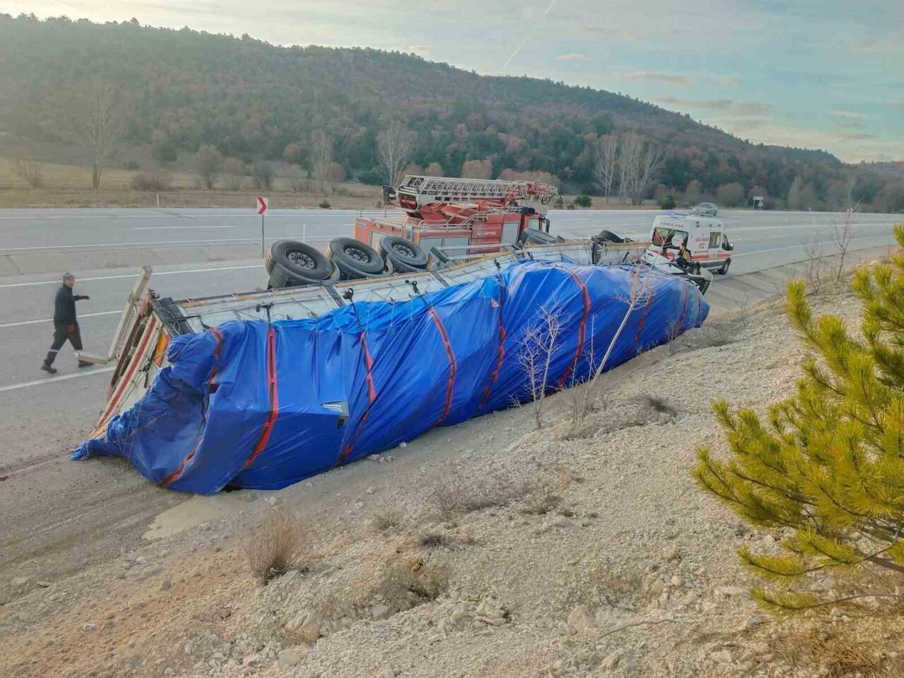 KÜTAHYA'DA TRAFİK KAZASI: 1 YARALI