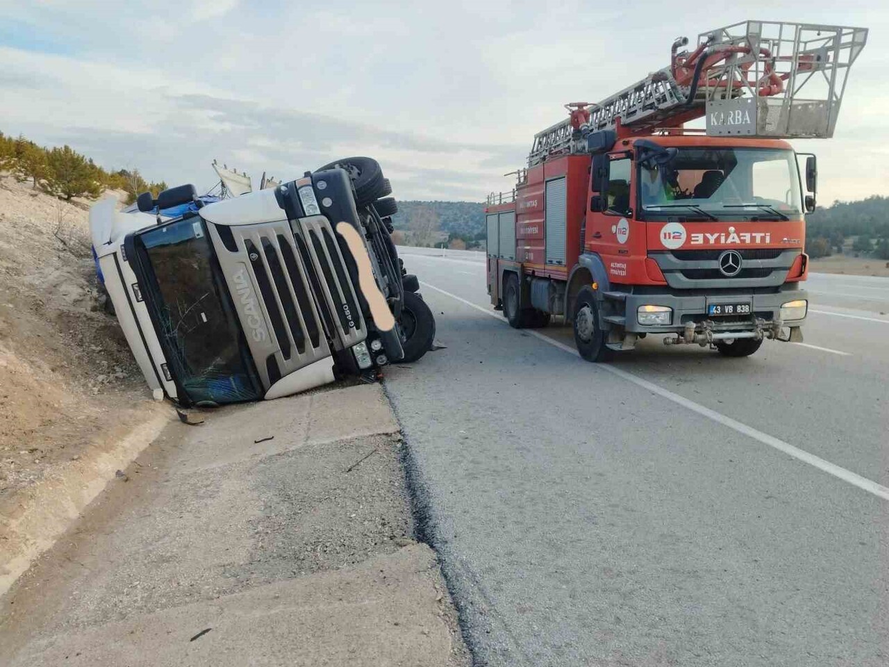 KÜTAHYA'DA TRAFİK KAZASI: 1 YARALI