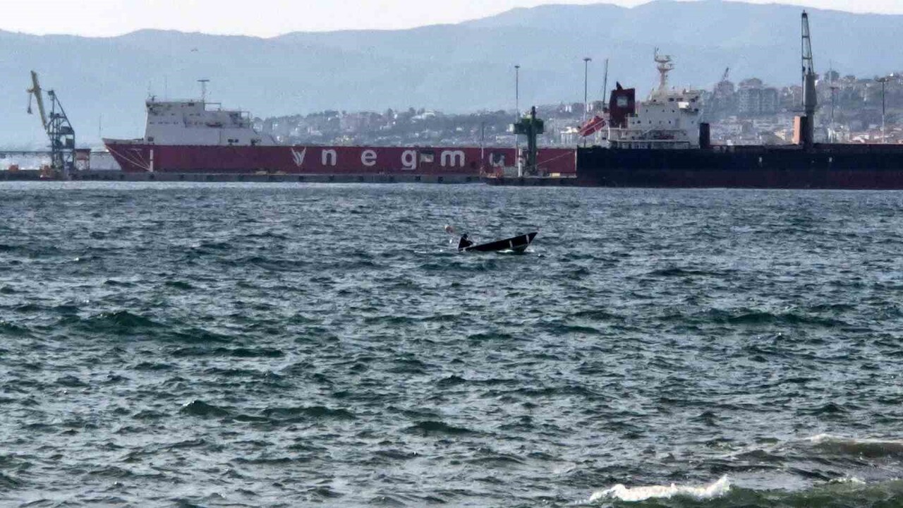 LODOS FIRTINASI NEDENİYLE TEKİRDAĞ'DA BİRÇOK TEKNELE SÜLEYMANPAŞA SAHİLİNDEKİ LİMANA...