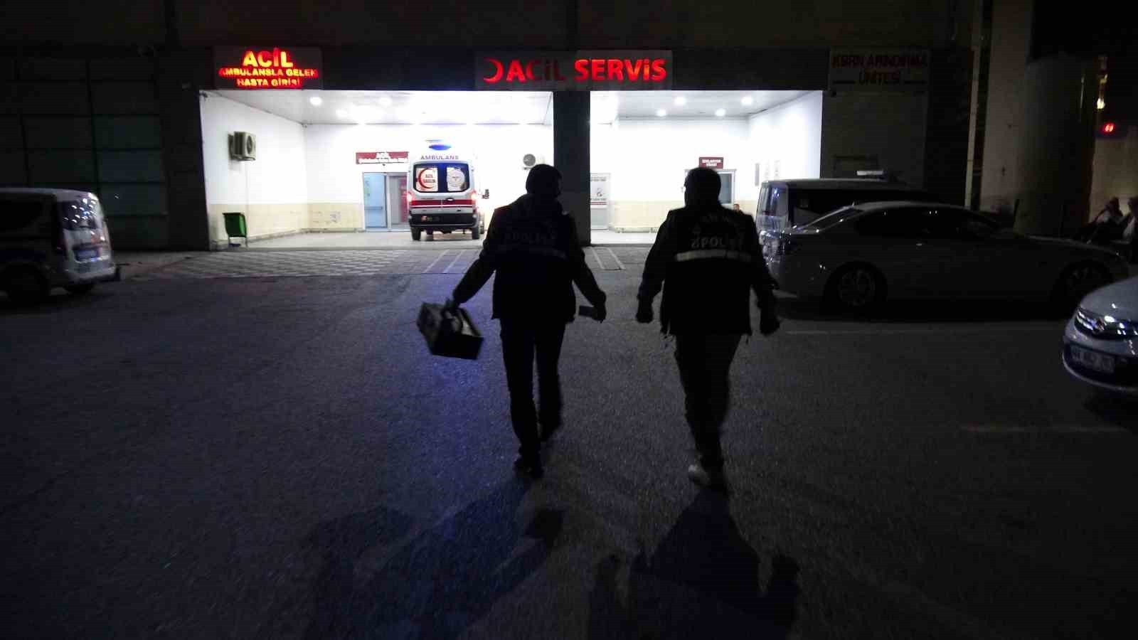 MALATYA’DA BAHÇEDE SİLAHLA OYNAYAN ŞAHIS KENDİNİ YARALADI