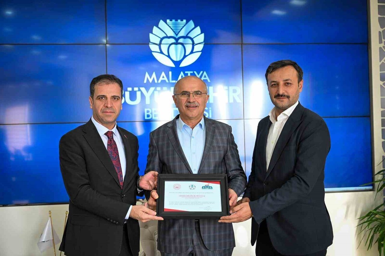 MALATYA’DA TRAMBÜSLER ERİŞİLEBİLİRLİK BELGESİ ALDI