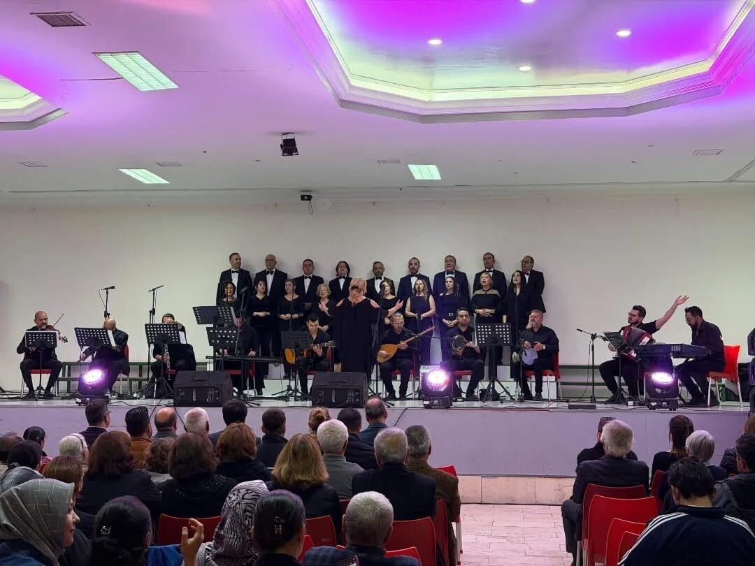 MANİSA BÜYÜKŞEHİR BELEDİYESİ KONSERVATUVARI TÜRK SANAT MÜZİĞİ KOROSU, SARIGÖL’DE ATATÜRK’ÜN...