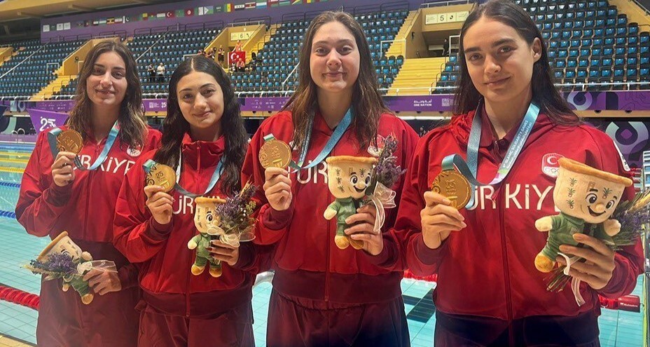 MANİSA CELAL BAYAR ÜNİVERSİTESİ SPOR BİLİMLERİ FAKÜLTESİ ÖĞRENCİSİ NEHİR TOKER (SAĞDAN 1.), 2025...