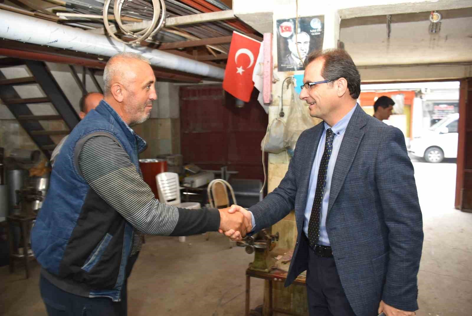 MANİSA’NIN SALİHLİ İLÇE KAYMAKAMI ALİ GÜLDOĞAN, İLÇENİN EKONOMİK NABZININ ATTIĞI SANAYİ SİTESİ’Nİ...