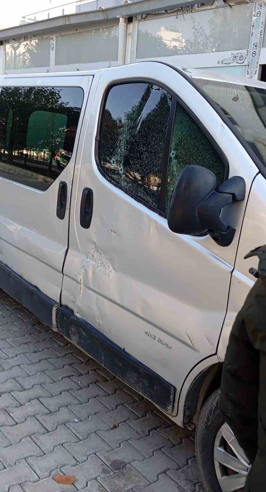 MARDİN'DE BİR ARACA SİLAHLI SALDIRI DÜZENLENDİ.