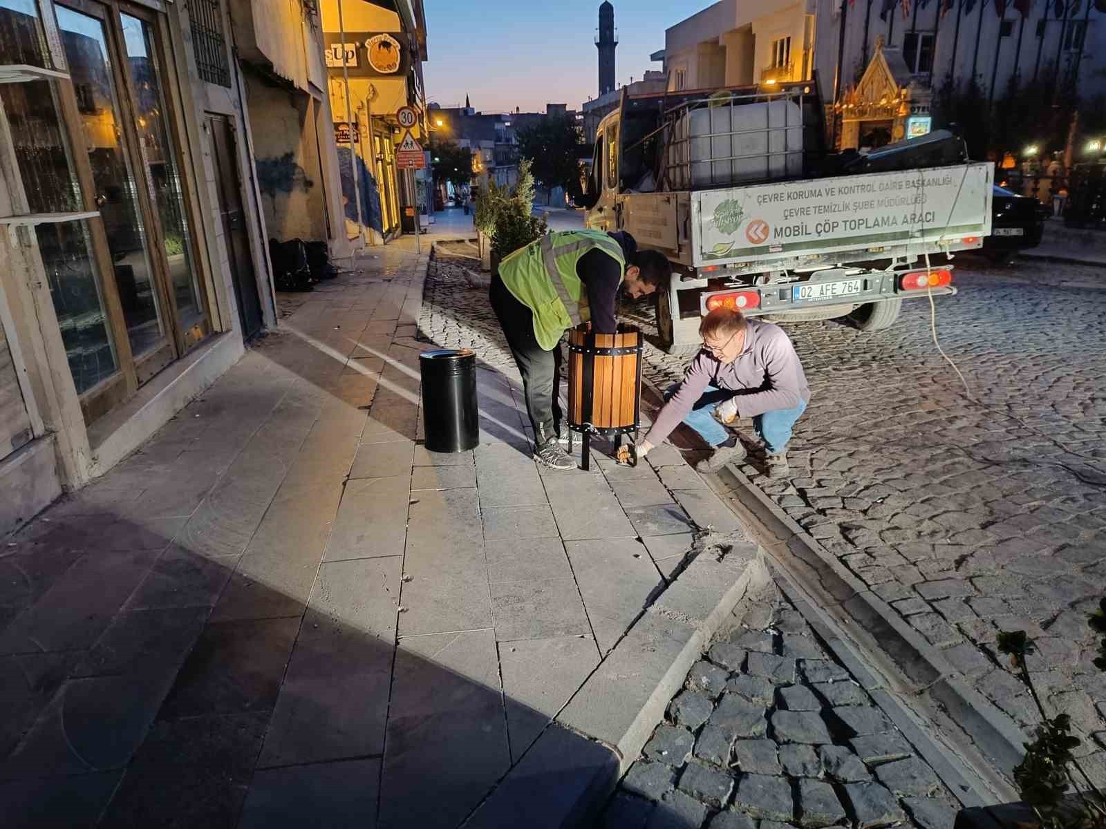 MARDİN BÜYÜKŞEHİR BELEDİYESİ YETKİLİLERİ, BENZER YENİLEME ÇALIŞMALARININ İLERLEYEN SÜREÇTE KENTİN...