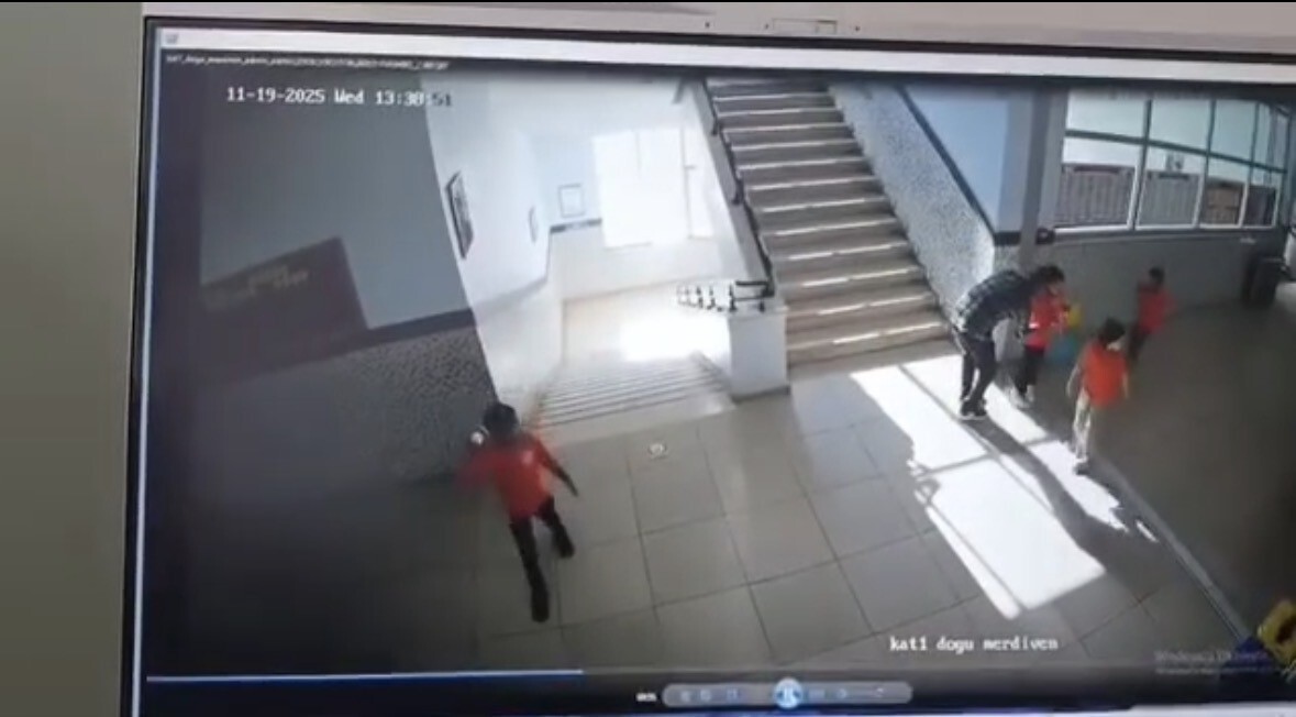 MARDİN’İN KIZILTEPE İLÇESİNDE BİR ÖĞRENCİNİN BOĞAZINA YİYECEK KAÇMASI SONUCU YAŞANAN PANİK, OKUL...