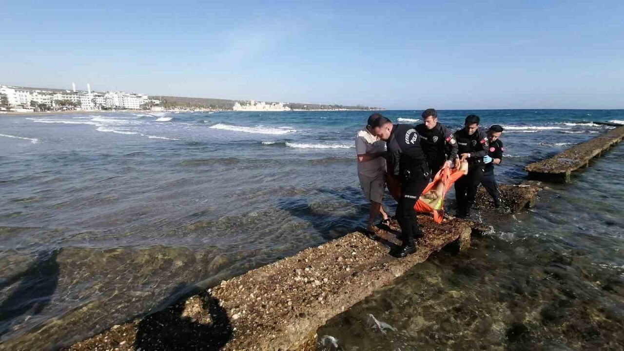 MERSİN'İN ERDEMLİ İLÇESİNDE DENİZE GİREN 24 YAŞINDAKİ GENÇ BOĞULDU.