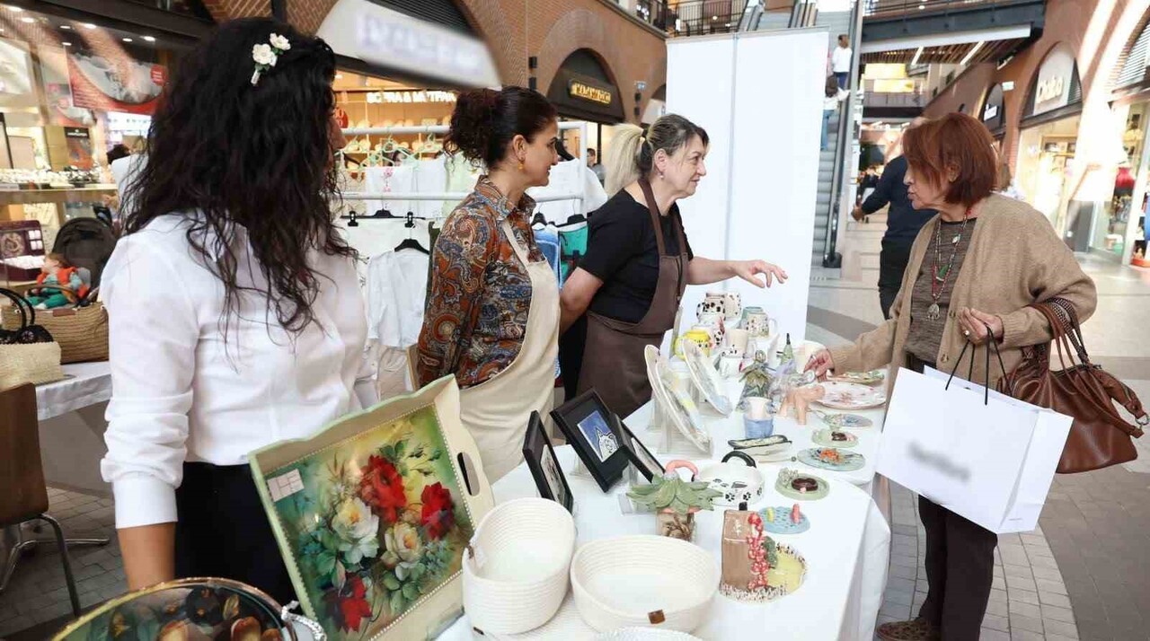 MERSİN'İN MERKEZ İLÇE AKDENİZ BELEDİYESİ KÜLTÜR VE SOSYAL İŞLER MÜDÜRLÜĞÜNE BAĞLI KÜLTÜR VE SANAT...