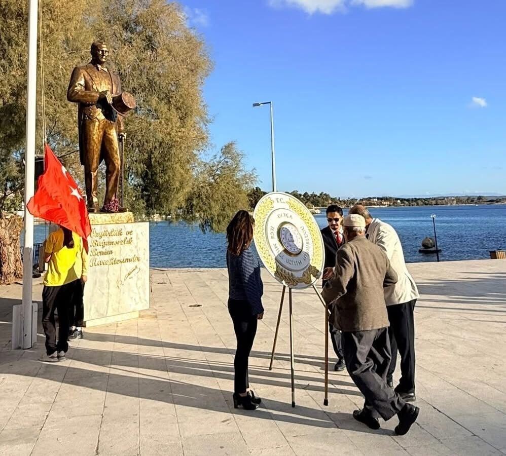 MUĞLA'NIN DATÇA İLÇESİNDE 24 KASIM ÖĞRETMENLER GÜNÜ’NDE HEM COŞKUYA HEM DE DUYGU YÜKLÜ ANLARA...
