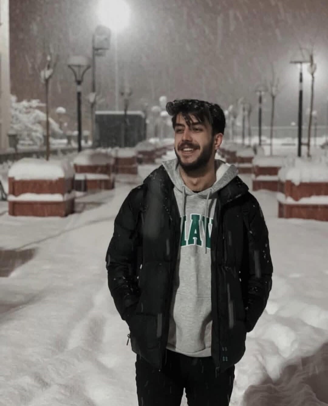 MUŞ’UN KALE MAHALLESİ’NDE İKİ GÜN ÖNCE GECE SAATLERİNDE YAŞANAN YOL VERME TARTIŞMASINDA BİR KİŞİ...