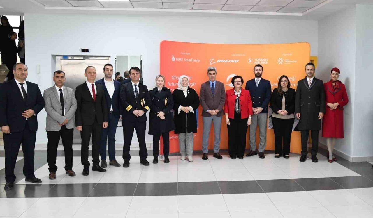 NEWTON GEZİCİ BİLİM ATÖLYESİ MALATYA’DA ÖĞRENCİLERLE BULUŞTU