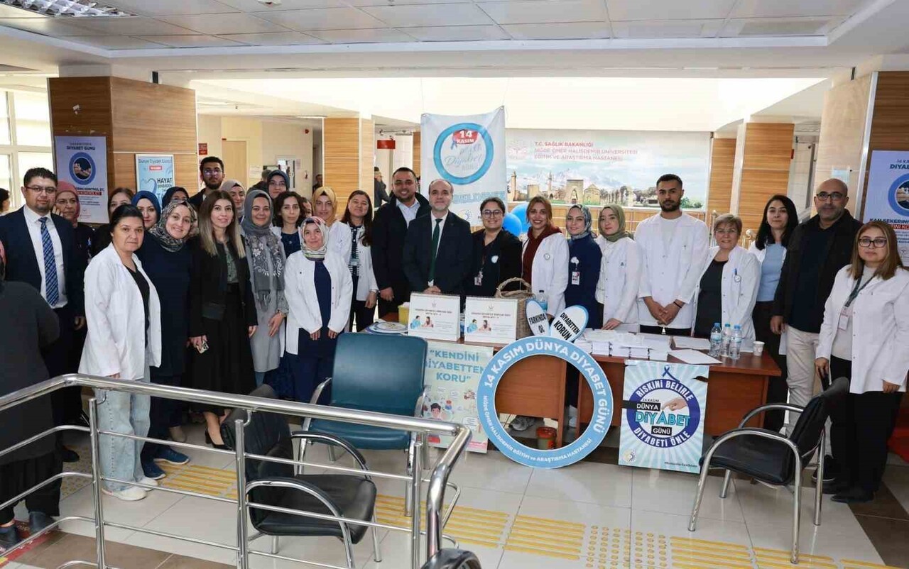 NİĞDE ÖMER HALİSDEMİR ÜNİVERSİTESİ, 14 KASIM DÜNYA DİYABET GÜNÜ ETKİNLİKLERİ NİĞDE ÖMER HALİSDEMİR...