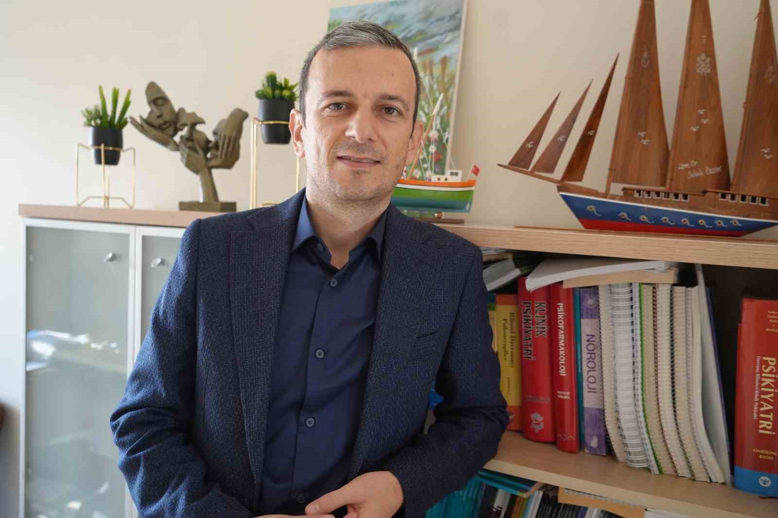 ONDOKUZ MAYIS ÜNİVERSİTESİ TIP FAKÜLTESİ PSİKİYATRİ ANABİLİM DALI’NDAN DOÇ. DR. SELÇUK ÖZDİN...