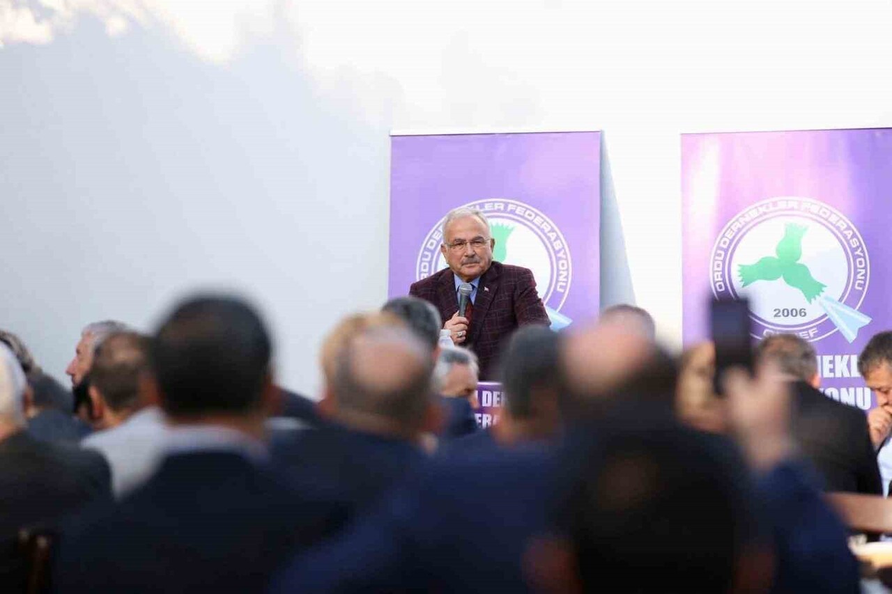 ORDU BÜYÜKŞEHİR BELEDİYE BAŞKANI DR. MEHMET HİLMİ GÜLER’DEN İSTANBUL’DAKİ HEMŞEHRİLERİNE BİRLİK...