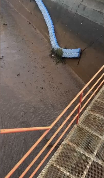 OSMANİYE’NİN BAHÇE İLÇESİ TAŞOLUK MEVKİİNDE BARAJ KAPAKLARININ AÇILMASI SONUCU SU SEVİYESİNİN...