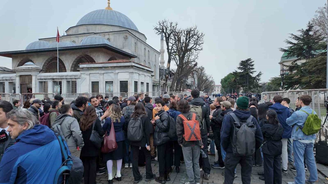 PAPA 14. LEO'NUN, SULTANAHMET CAMİİ'NE ZİYARETİ ÖNCESİ BÖLGEDE YOĞUN GÜVENLİK ÖNLEMLERİ...