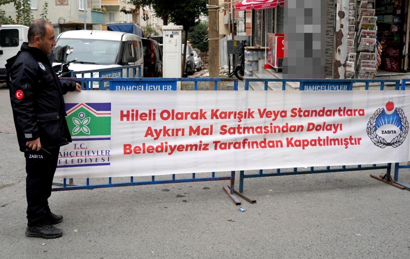 PAZARCININ TEZGAHINA, "HİLELİ OLARAK KARIŞIK VEYA STANDARTLARA AYKIRI MAL SATMASINDAN DOLAYI...