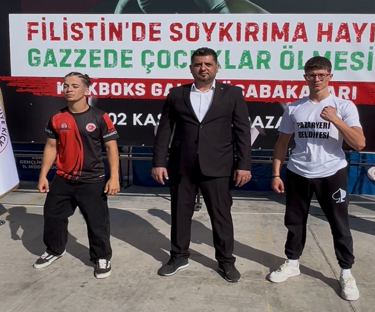 PAZARYERİSPOR KİCK BOKSTA ZİRVEYE ÇIKTI