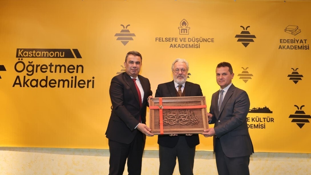 PROGRAM, KASTAMONU ÜNİVERSİTESİ REKTÖRÜ PROF. DR. AHMET HAMDİ TOPAL VE İL MİLLİ EĞİTİM MÜDÜRÜ...