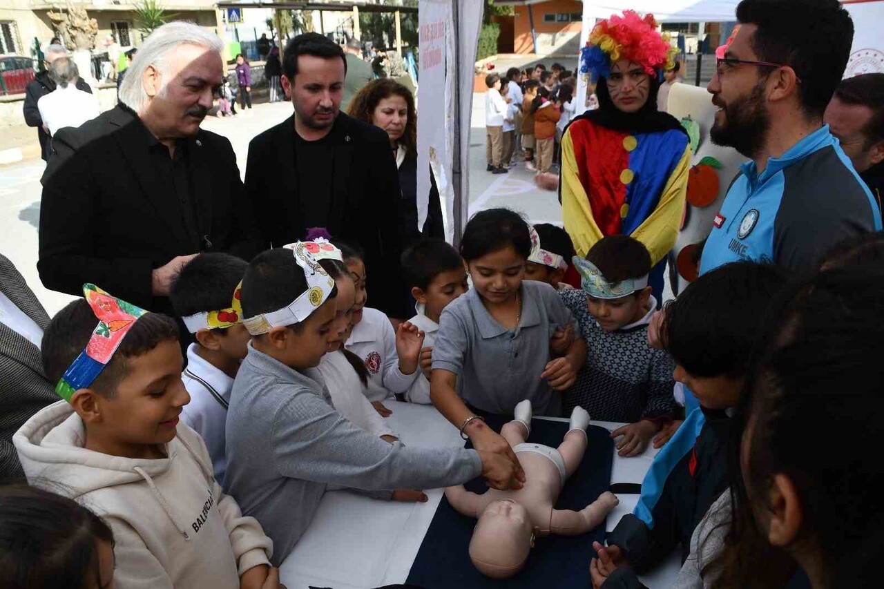 PROJENİN TANITIM ETKİNLİĞİ SEYDA FIRAT İLK OKULUNDA YAPILDI