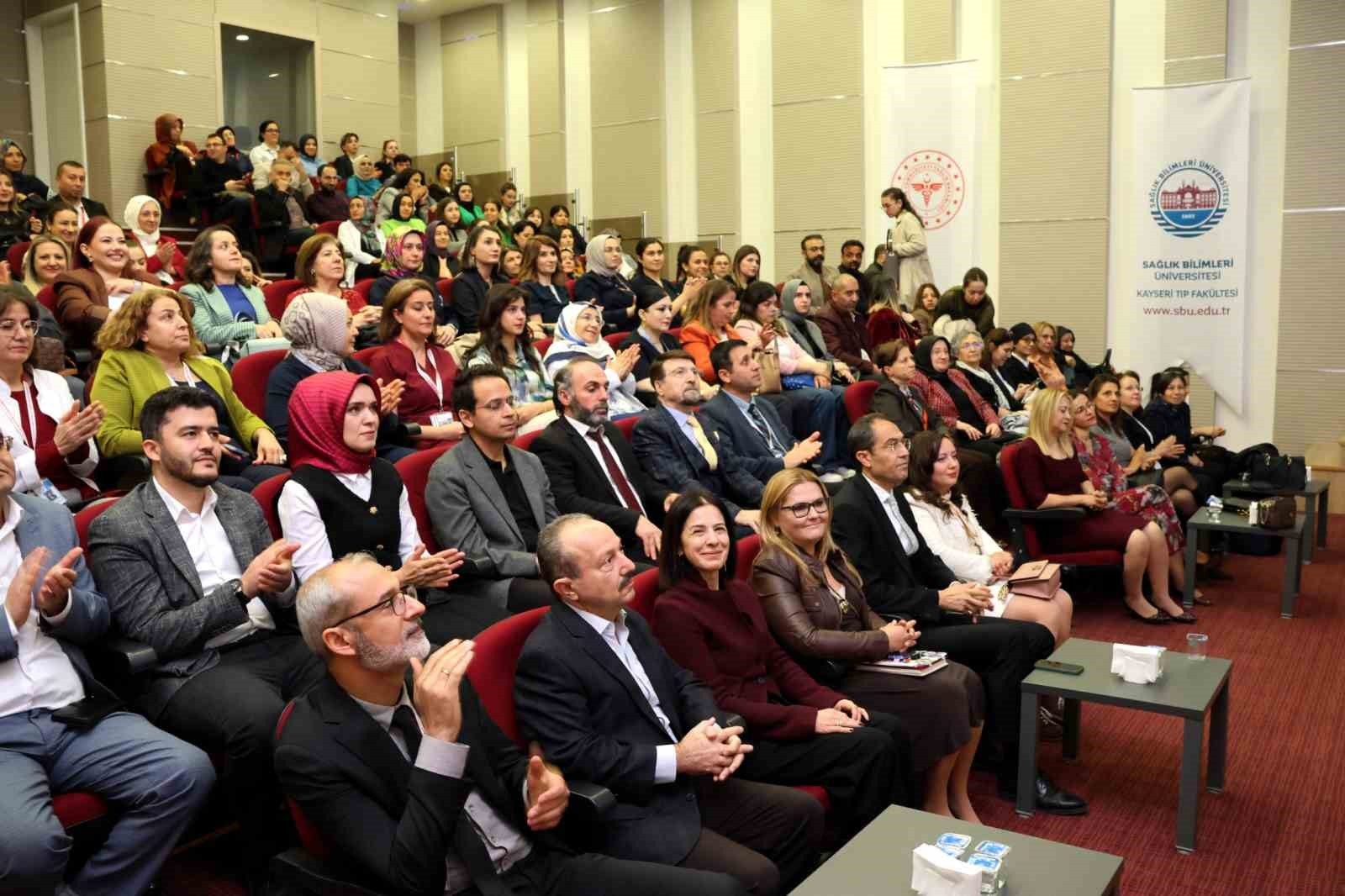 SAĞLIK BAKANLIĞI TARAFINDAN YÜRÜTÜLEN ANNE SÜTÜNÜN TEŞVİKİ VE BEBEK DOSTU SAĞLIK KURULUŞLARI...