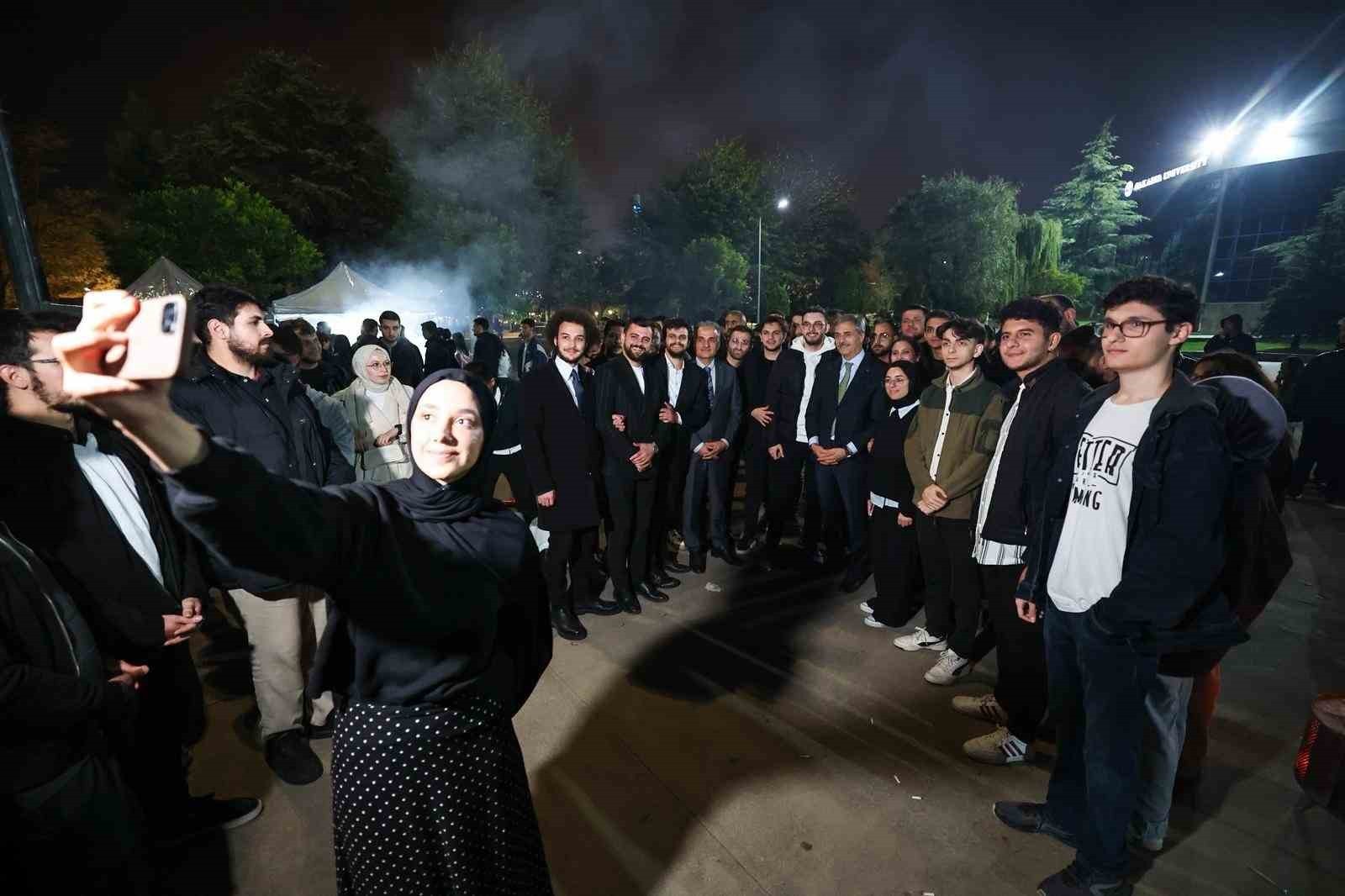 SAKARYA BÜYÜKŞEHİR BELEDİYE BAŞKANI YUSUF ALEMDAR VE SAKARYA ÜNİVERSİTESİ REKTÖRÜ PROF. DR. HAMZA...