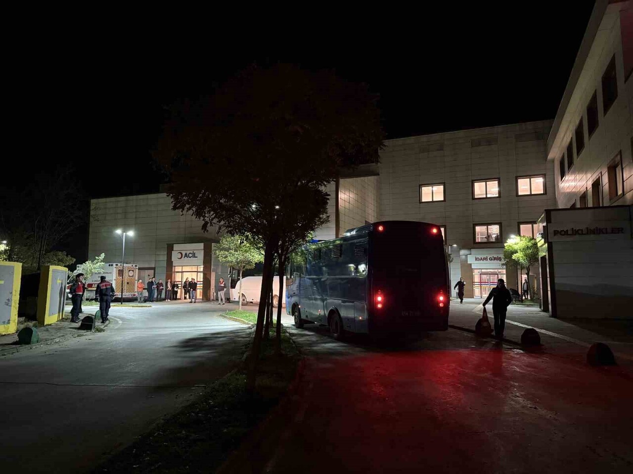 SAKARYA’NIN FERİZLİ İLÇESİNDE BULUNAN AÇIK İLE KAPALI CEZA İNFAZ KURUMUNDA YEDİKLERİ YEMEKTEN...