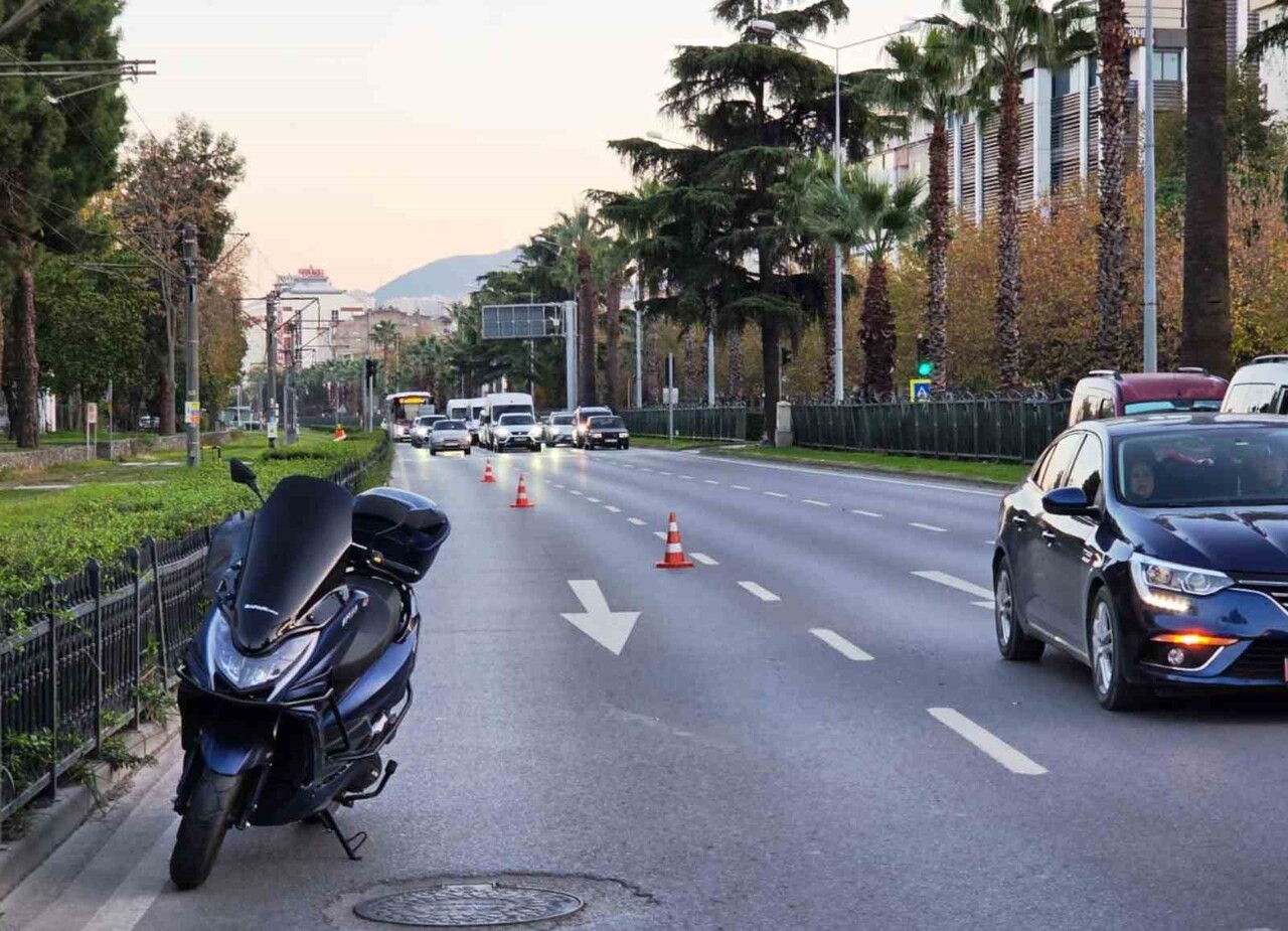 SAMSUN’DA OTOMOBİL İLE MOTOSİKLETİN KARIŞTIĞI TRAFİK KAZASINDA HAFİF YARALANAN MOTOSİKLET SÜRÜCÜSÜ...
