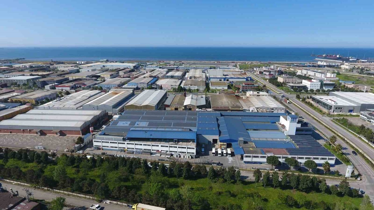 SAMSUN VALİSİ ORHAN TAVLI BAŞKANLIĞINDA TOPLANAN SAMSUN MERKEZ OSB YÖNETİMİ, 2026 YILI ELEKTRİK VE...