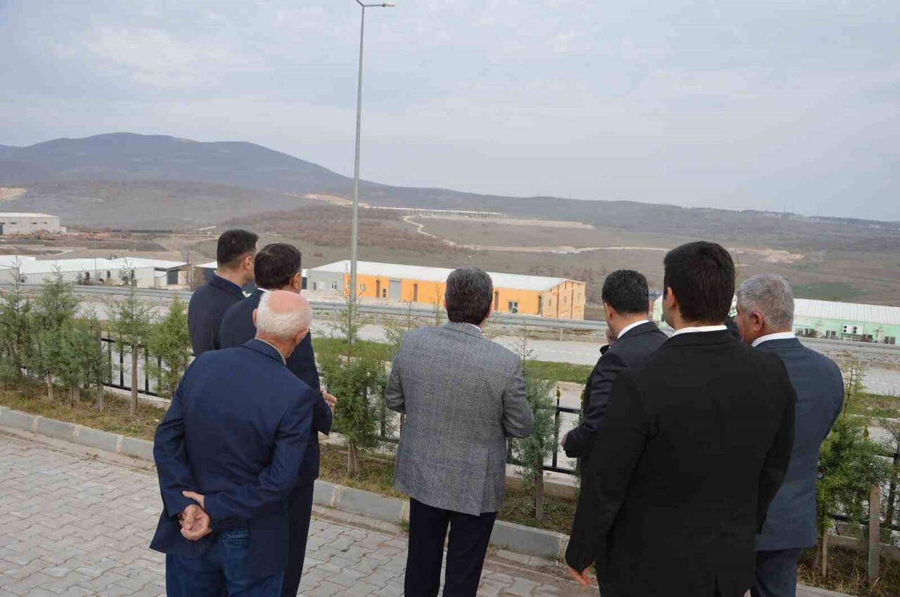 SAMSUN VALİSİ ORHAN TAVLI ÖNCÜLÜĞÜNDE TOPLANAN HAVZA OSB YÖNETİM KURULU, 100’E YAKIN ÜLKEYE HİJYEN...