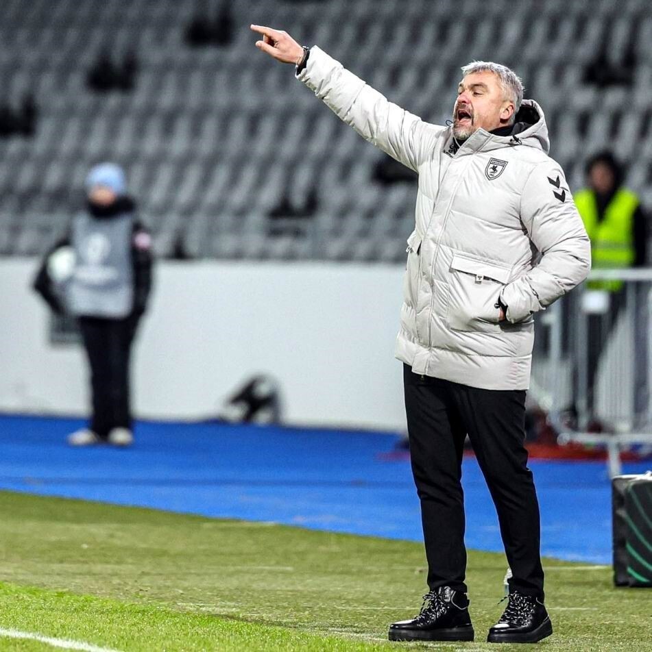 SAMSUNSPOR TEKNİK DİREKTÖRÜ THOMAS REİS, BREİDABLİK KARŞISINDA ALDIKLARI 1 PUANIN KENDİLERİNİ...