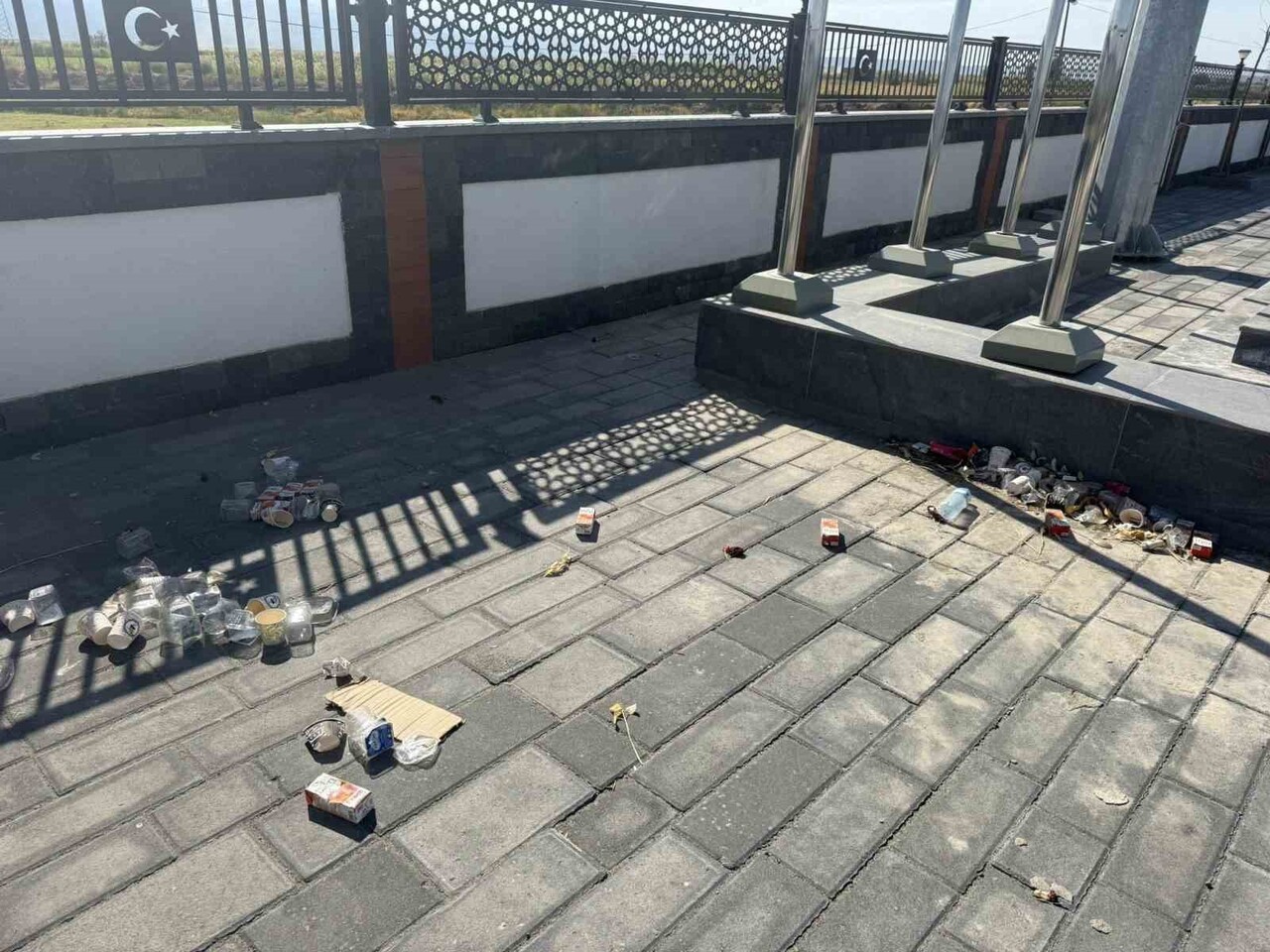 ŞEHİT OLAN 13 POLİS ANISINA YAPTIRILAN ANIT, 9 EYLÜL 2025’TE GERÇEKLEŞTİRİLEN ANMA TÖRENİNİN...