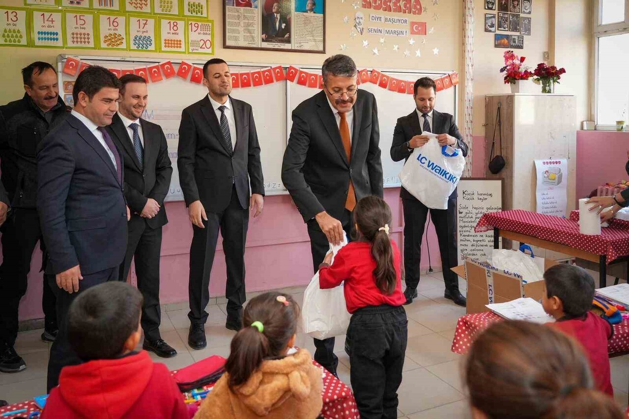 ŞEHİT YARBAY KORKMAZ BİLİŞİM SINIFI,  VALİ ALİ ÇELİK'İN KATILIMIYLA AÇILDI