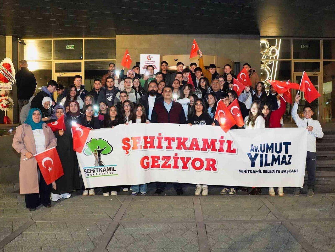 ŞEHİTKAMİL’DEN CUMHURİYETİN 102. YILINDA ANKARA ÇIKARMASI