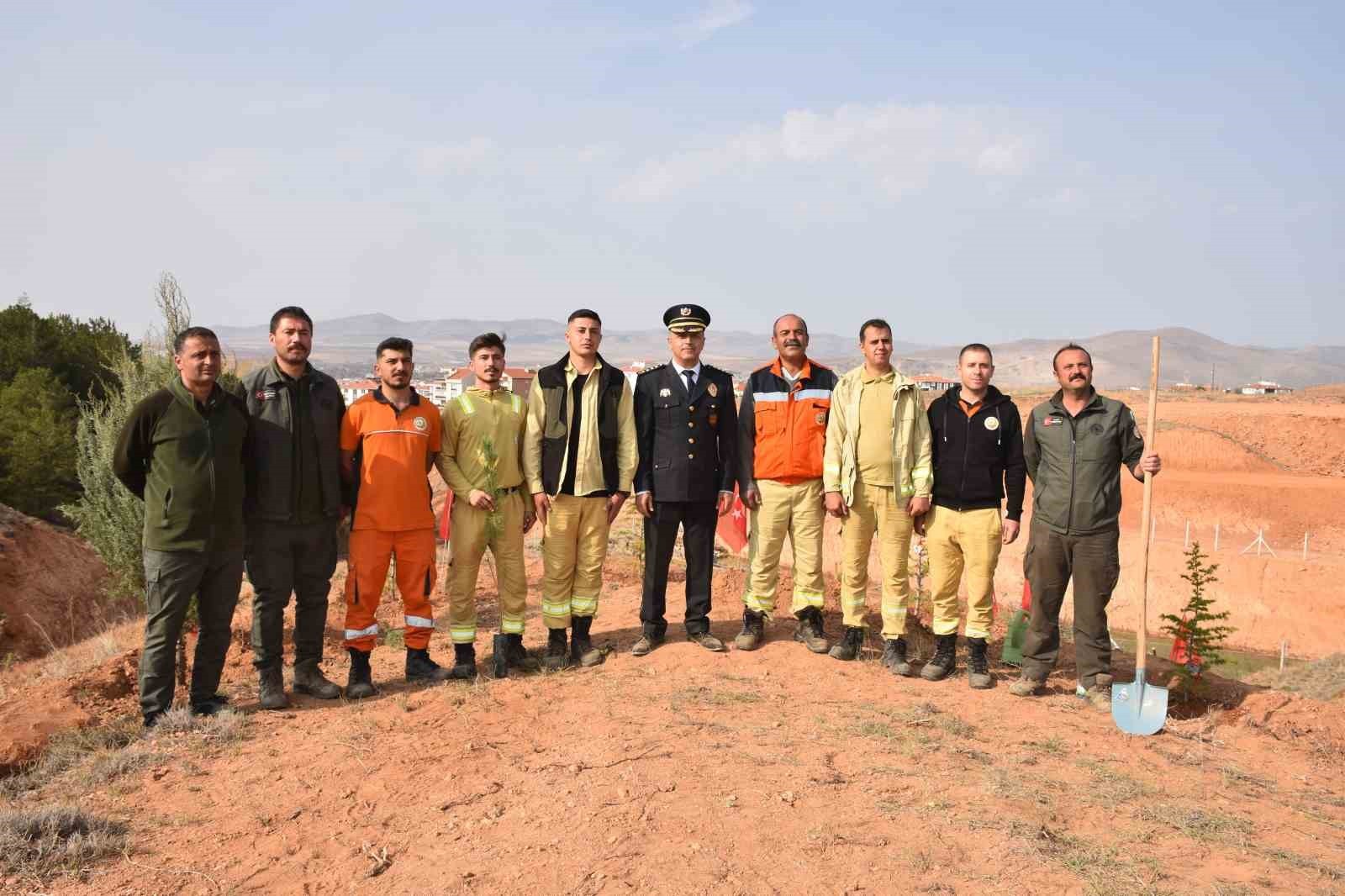 ŞEHİTLERİMİZ İÇİN HER BİR FİDAN, GELECEĞİMİZ İÇİN BİN NEFES PROJESİ" KAPSAMINDA, KIRŞEHİR İL...