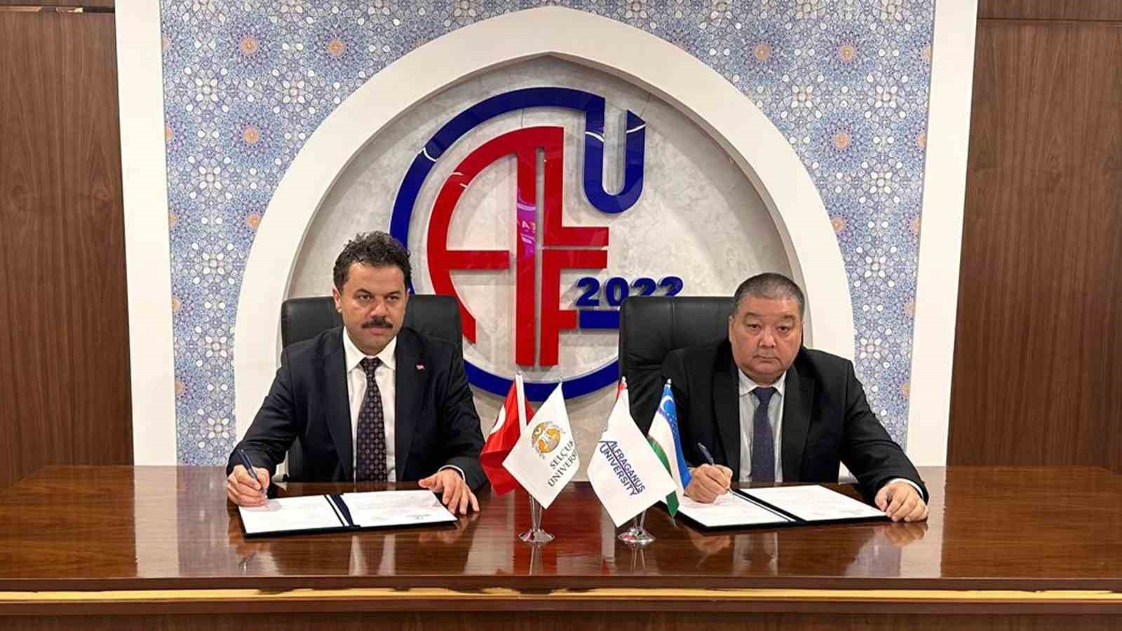 SELÇUK ÜNİVERSİTESİ REKTÖRÜ PROF. DR. HÜSEYİN YILMAZ, ÖZBEKİSTAN’DAKİ TEMASLARINDA ÜÇ...