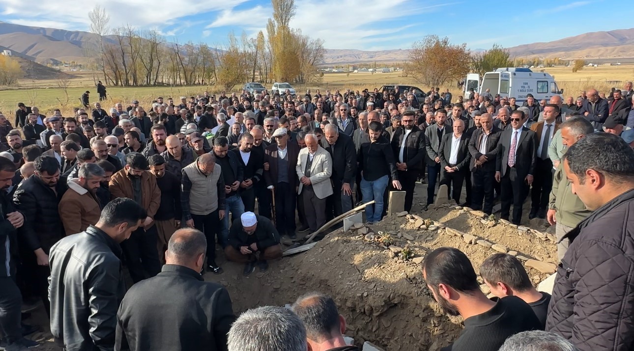 SELMA KARAY SON YOLCULUĞUNA UĞURLANDI