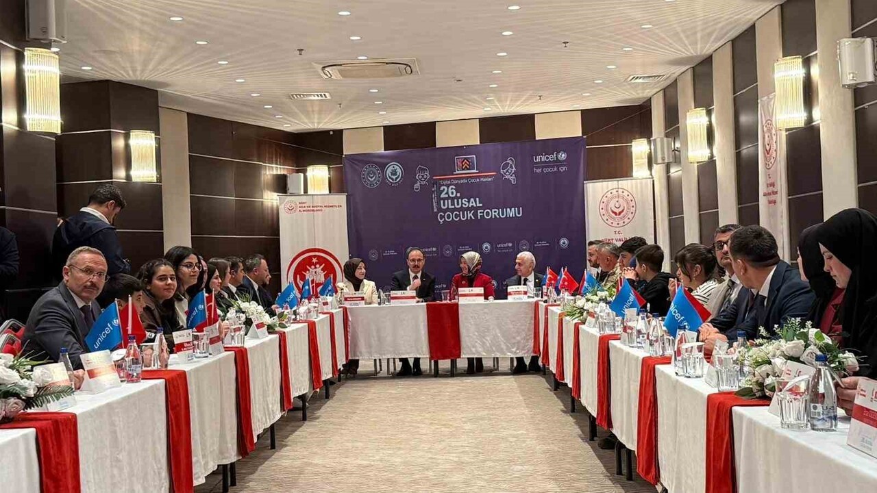 SİİRT'TE AİLE VE SOSYAL POLİTİKALAR BAKAN YARDIMCISI LEMAN YENİGÜN, VALİ KEMAL KIZILKAYA, AİLE VE...