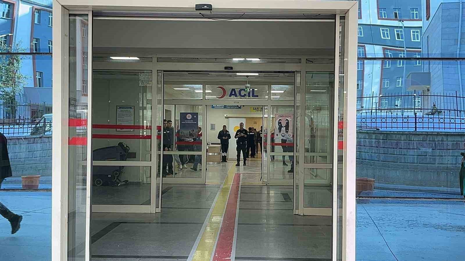 SİİRT CANLI HAYVAN BORSASI’NDA TARAFLAR ARASINDA ANLAŞMASIZLIKTAN DOLAYI MEYDANA GELEN SİLAHLI VE...