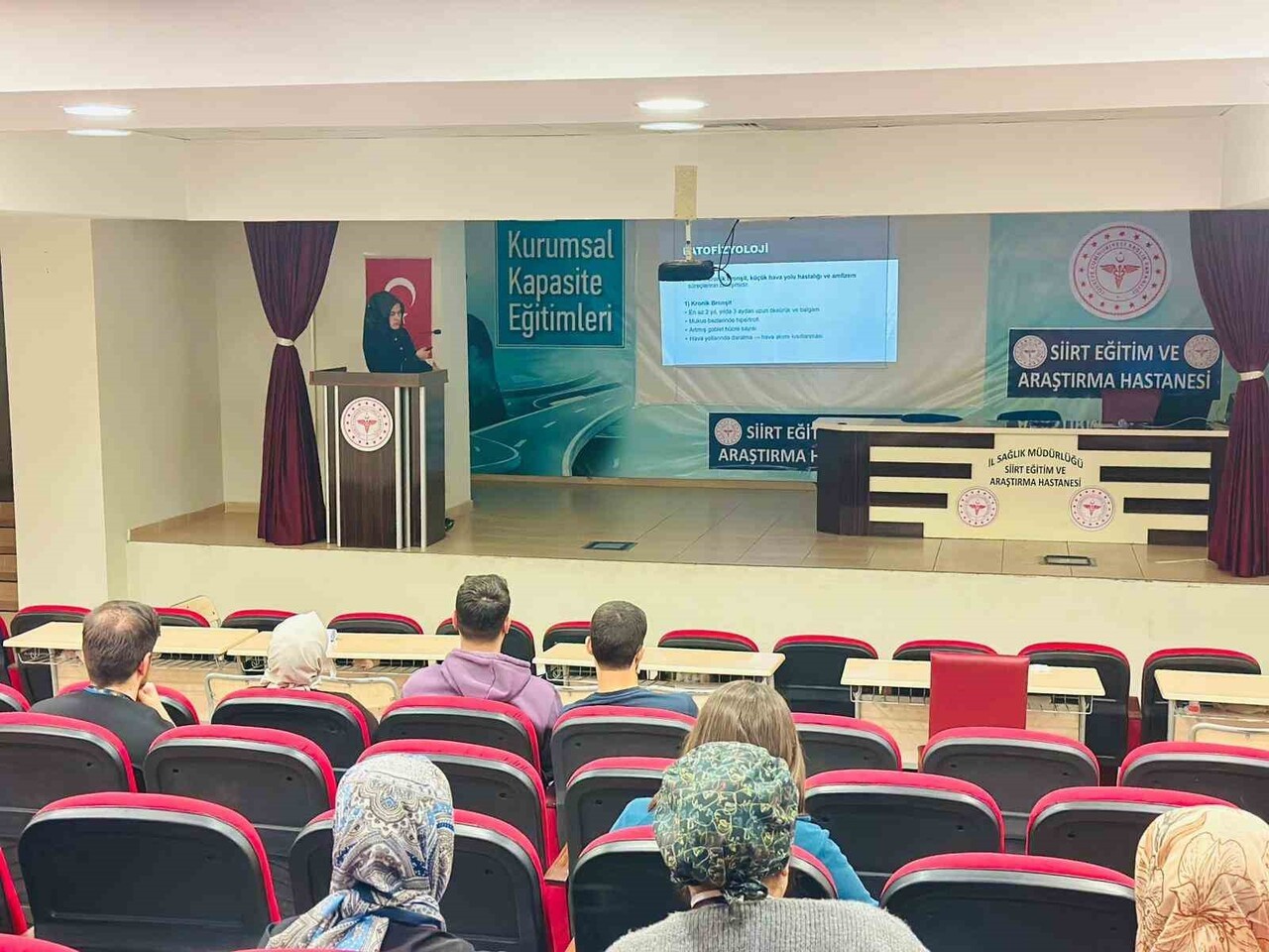 SİİRT EĞİTİM VE ARAŞTIRMA HASTANESİNDE, PERSONELLERE YÖNELİK KRONİK OBSTRÜKTİF AKCİĞER HASTALIĞI...