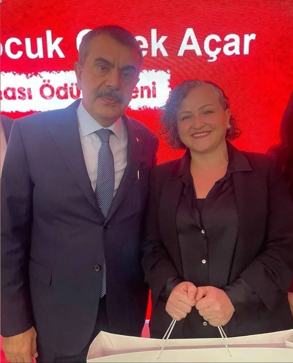 SİLİFKELİ ÖĞRETMEN ‘ULUSAL HİKAYE’ YARIŞMASINDA BÜYÜK BAŞARI ELDE ETTİ