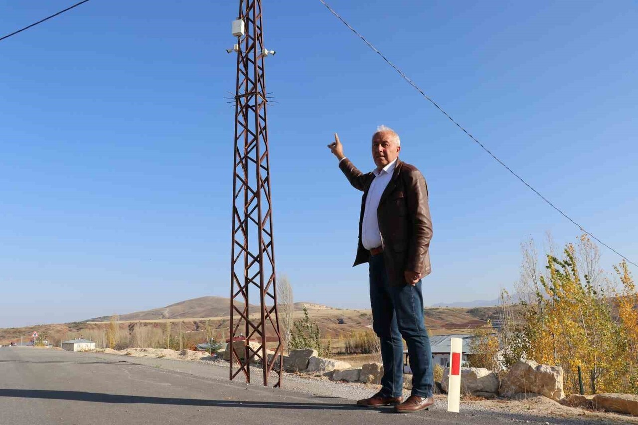 SİVAS’A 37 KİLOMETRE UZAKLIKTAKİ AKPINAR KÖYÜ, ARTAN HIRSIZLIK OLAYLARININ ÖNÜNE GEÇMEK İÇİN...